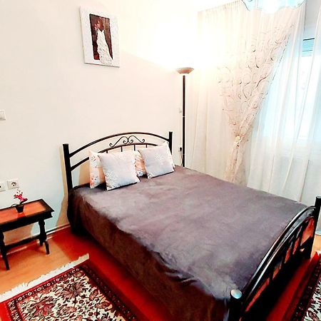 "Home Sweet Home" 3 Bedrooms Big House 110M Free Indoor Parking! 塞萨洛尼基 外观 照片
