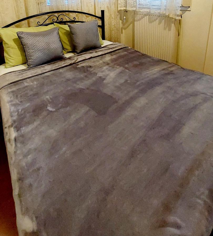 "Home Sweet Home" 3 Bedrooms Big House 110M Free Indoor Parking! 塞萨洛尼基 外观 照片