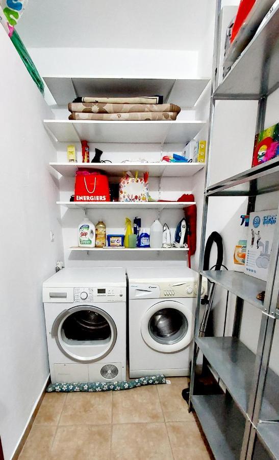 "Home Sweet Home" 3 Bedrooms Big House 110M Free Indoor Parking! 塞萨洛尼基 外观 照片
