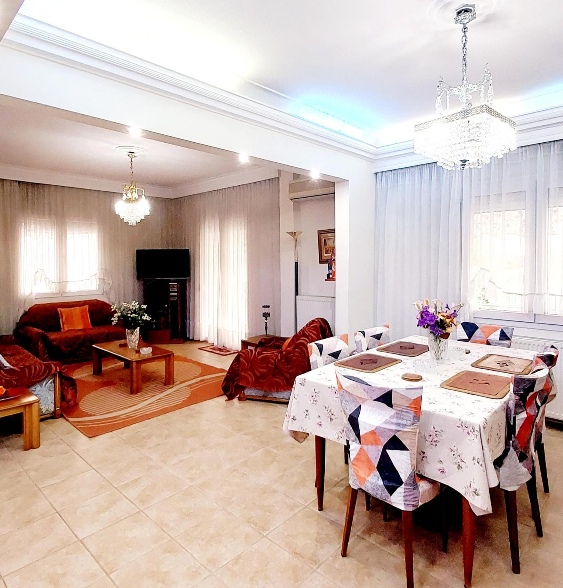 "Home Sweet Home" 3 Bedrooms Big House 110M Free Indoor Parking! 塞萨洛尼基 外观 照片